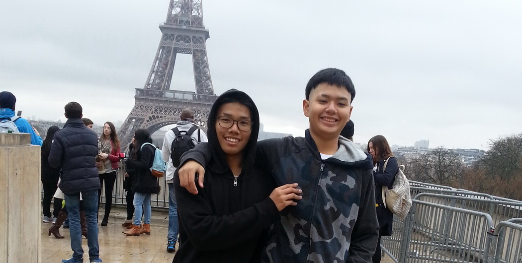อีกสักรูปกับ หอไอเฟล แห่งปารีส Eiffel de Paris