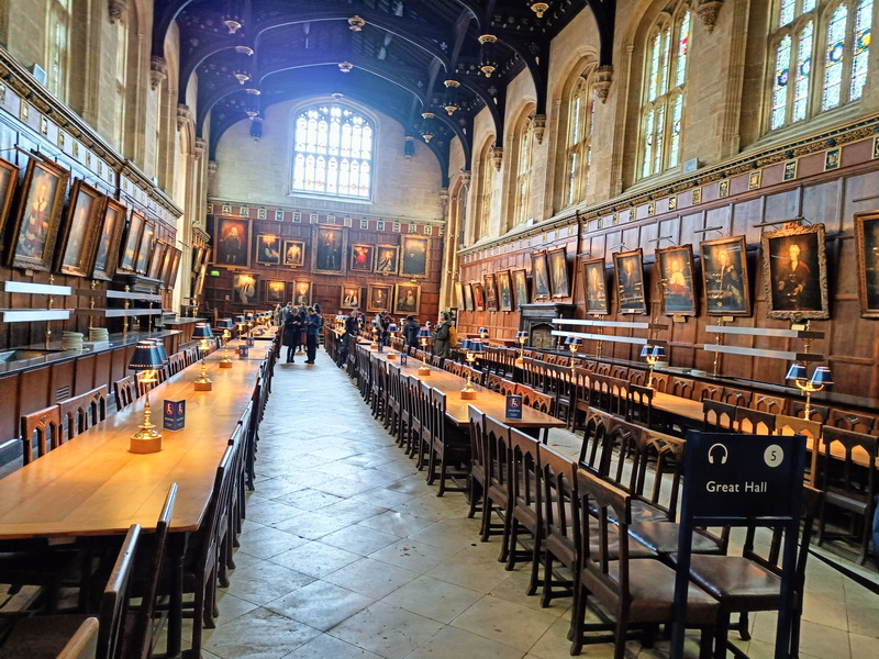 Christ Church College, University of Oxford หนึ่งในสถานที่ถ่ายทำ Harry Potter!!